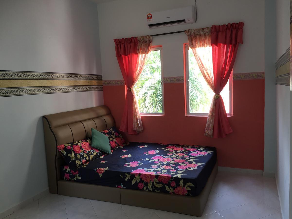 Apartament Pangkor Damai Pekan Pangkor Zewnętrze zdjęcie